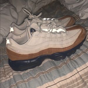 Peanut butter airmax 95